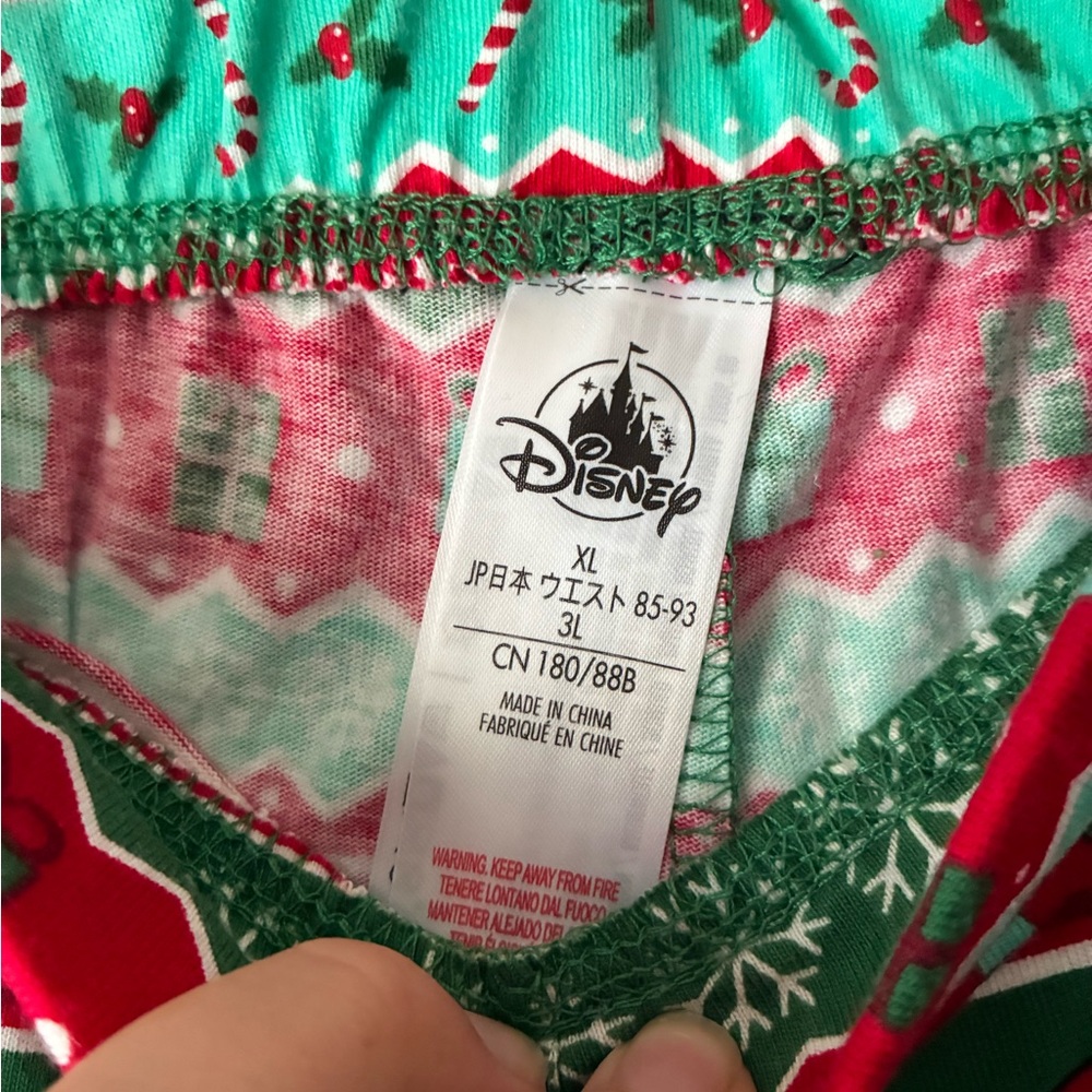 Disney Minnie Mouse Red and Green Holiday Christmas Pajama Bottoms - Picture 4 of 6